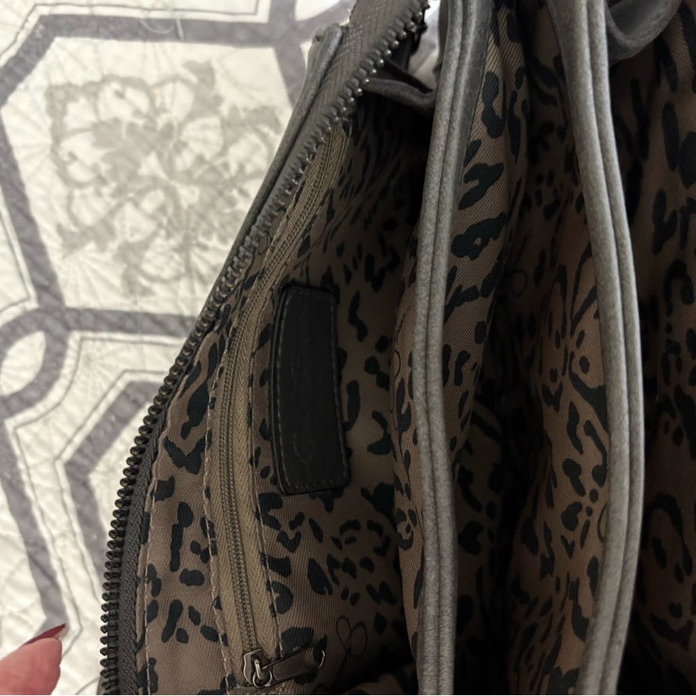 Jessica Simpson Black Crossbody Bag with Supple Faux Leather Adjustable Strap - Picture 4 of 10